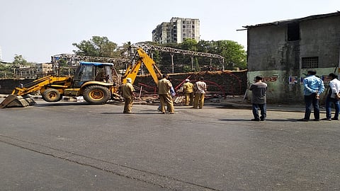 टीएमटी स्थानकावर बीएमसीचा हातोडा