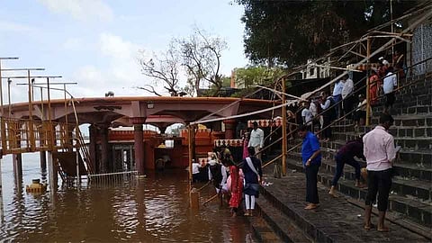 नृसिंहवाडी येथील दत्त मंदिर दर्शनासाठी खुले