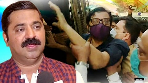 अर्णब गोस्वामी यांची सुटका व्हावी यासाठी राम कदम यांची तळोजा तुरुंगाला भेट