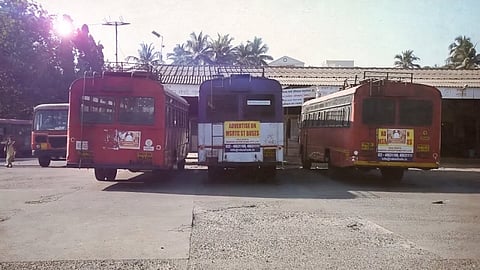 अलिबाग एसटी स्थानक लाल फितीत; भूमिपूजनाच्या सव्वा वर्षानंतरही कामाला मुहूर्त नाही