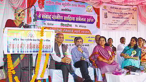 Dr Bhavalkar Comment  Need Of Available Information Into Knowledge Kolhapur Marathi News