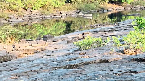 हिरण्यकेशी पात्रातील खडक कॉडझाईट असल्याचे तज्ज्ञाचे मत