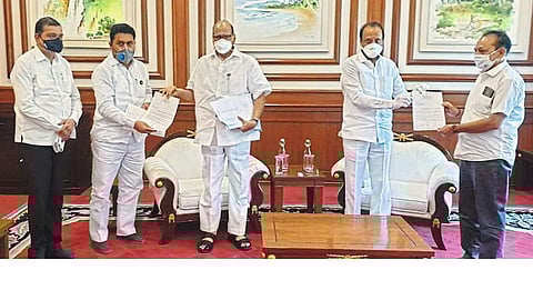 Positive Decision About Demands Of Teachers Ajit Pawar Comment