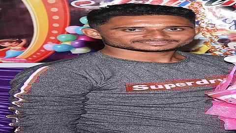 A youth has been killed near Kanlaba Pati in Wasmat taluka 2.jpgA youth has been killed near Kanlaba Pati in Wasmat taluka 2.jpgA youth has been killed near Kanlaba Pati in Wasmat taluka 2.jpg