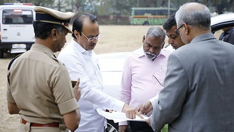 Administrative officer have to work on early morning after government change