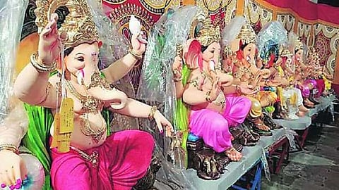 गणेश भक्तांना दिलासा; बाप्पाची मूर्ती थेट येणार दारी