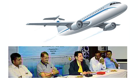 औरंगाबाद - शहरातील विविध क्षेत्रांतील लोकांशी सीएमआयए कार्यालयात संवाद साधताना इकापोल पूलपिपाट (मध्यभागी). डावीकडून सोबत नितीन गुप्ता, राम भोगले, उमेश दाशरथी, कमलेश धूत.