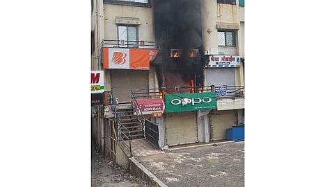 Video : बँक ऑफ बडोदाचे एटीएम सेंटर जळून खाक