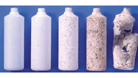 प्लॅस्टिक होणार पर्यावरणस्नेही (विज्ञान क्षितिजे)