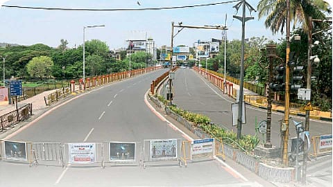 Collector said that Strict action will be taken if lockdown is voilated in pune