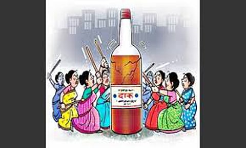 698 villages in Gadchiroli district support alcohol ban