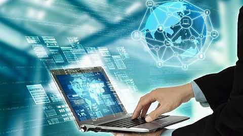 इलेक्ट्रॉनिक्स आणि टेलिकम्युनिकेशन म्हणजे नेमकं काय? जाणून घ्या!