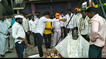 शेतकरीवर्गात आनंदाचे वातावरण कापसाला ४,३११ चा भाव !