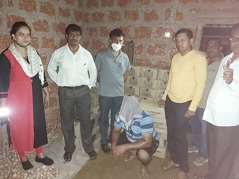 Stocks of liquor confiscated from the house phondaghat konkan sindhudurg