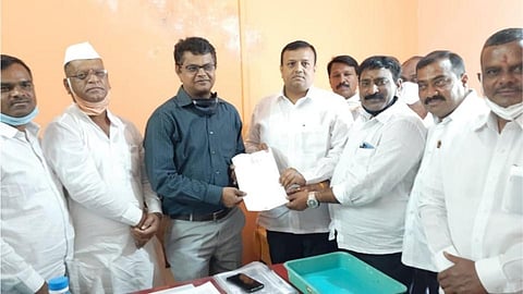 MSEDCL Deputy Engineer Prashant Adbhai assures that power supply will be provided at full capacity in Parner taluka in future.jpg