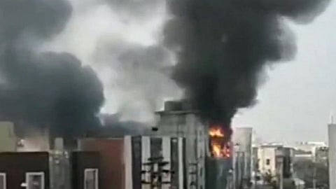 मानेसरमध्ये प्लॅस्टिक कारखान्याला भीषण आग