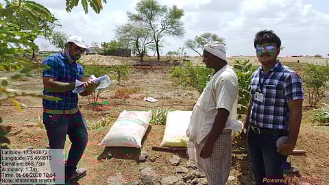 Fertilizer supply from Agriculture Department to two thousand farmers in Mangalwedha taluka