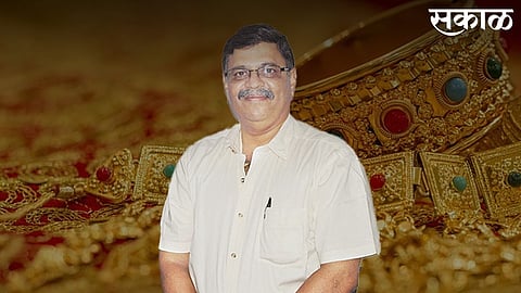 Marathi news about Milind Marathe