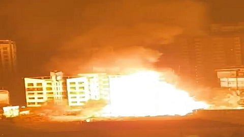 सिलेंडरच्या स्फोटानं हादरलं मिरा रोड, मध्यरात्री एकामागून एक स्फोट