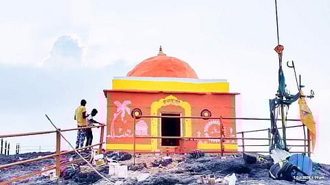 Navratri festival on Kalsubai