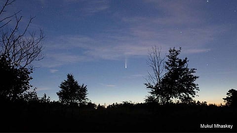 सूर्यास्तानंतर पश्चिम क्षितिजावर दिसणार 'हा' धूमकेतू; पाहण्याची संधी सोडू नका