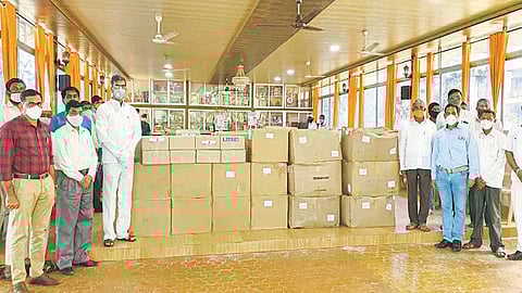 पाटणच्या डॉक्टरांना 1200 पीपीई किटचं 'संरक्षण कवच'