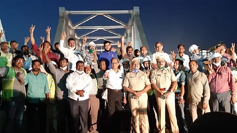 दोन वर्ष रखडलेल्या पत्रीपुलाच्या गर्डर लॉचिंगचे काम अखेर पूर्ण