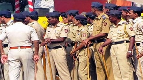 संग्रहित