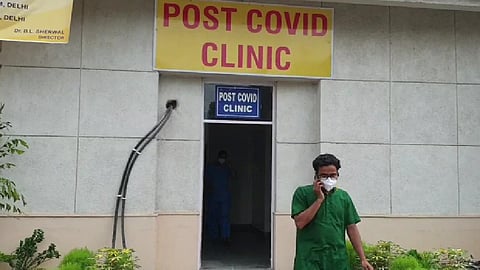 पोस्ट कोविड आरोग्यविषयक तक्रारी वाढल्या, रूग्णालयांचा ‘रिकव्हरी क्लिनिक’वर भर