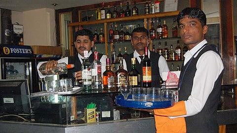 Restaurant-Bar