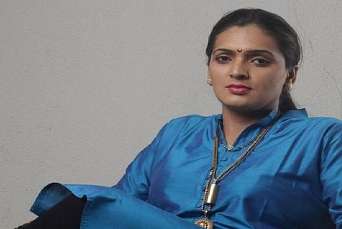 Rupali Patil arrested for trying to enter Jumbo Covid Center