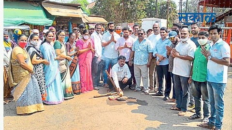 development work issue politics shiv sena bjp banda konkan sindhudurg