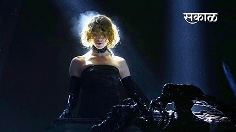 dj star Sophie Xeon dies after terrible accident watching full moon