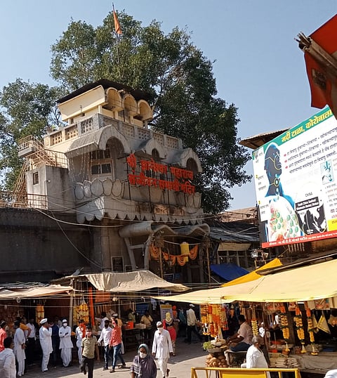 The Alandi temple has been opened for Darshan after eight months.jpg