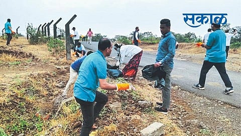 Tree has been planted at Lonavla under Swachh Survey and Vasundhara Abhiyan.jpg