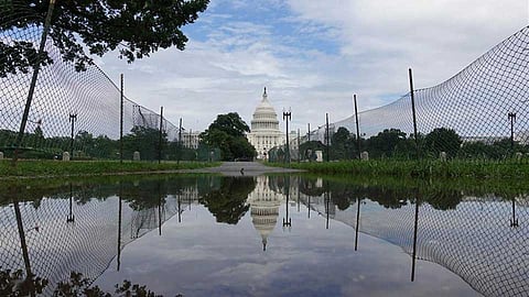 अमेरिकेत पूर; व्हाईट हाऊसमध्ये शिरले पाणी