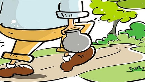 अंधारात पडताहेत टमरेलबहाद्दर बाहेर.jpg