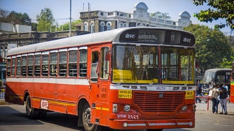 बेस्टनं 'त्या' कर्मचाऱ्यांवर केली कठोर कारवाई