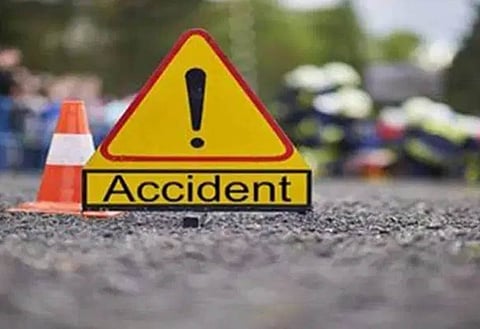 one died in road accident at pombhurna of chandrapur