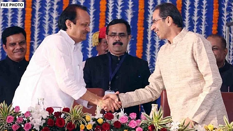 मुख्यमंत्र्यांच्या स्टिअरींच्या विधानांनंतर उद्धव ठाकरेंना वाढदिवसाच्या शुभेच्छा देताना अजित पवारांकडून सूचक फोटो ट्विट