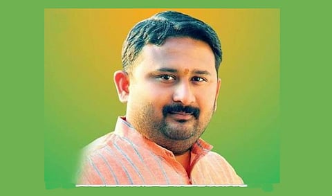 akash fundkar.jpg
