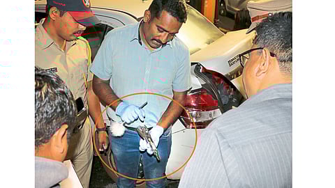 Police and gangsters opened fire in Kolhapur after thirty years kolhapur marathi news