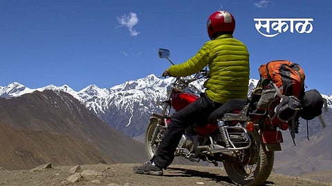 बाईक ट्रीपवर जाण्याच्या प्लॅन केलायं; या महत्वाच्या गोष्टी लक्षात असू द्या !