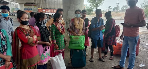 Dr. Nilesh Bharne showed the way home nine young women in lockdown
