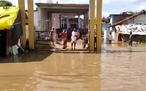 doctors not give treatment to people who fell illness due contaminated water in brahmpuri