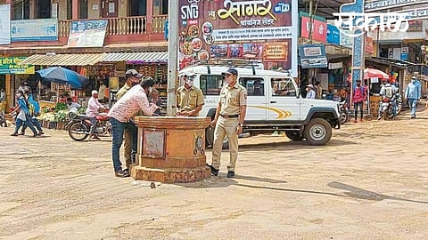 Action Against 52 Unmasked People In Chandgad Kolhapur Marathi News