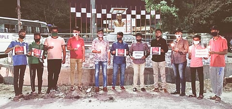 पिंपरीत युवक कॉंग्रेस उतरली रस्त्यावर; उत्तर प्रदेश घटनेचा निषेध