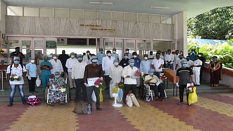 कोरोनामुक्त आईच्या कुशीत नवजात बाळ विसावले