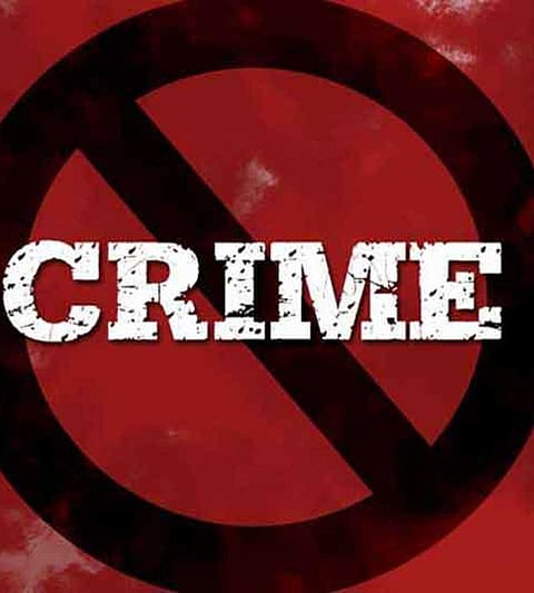 Crime of molestation on a youth who sends a message from a mobile