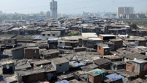 धारावीत कोरोना नियंत्रणात येतोय;